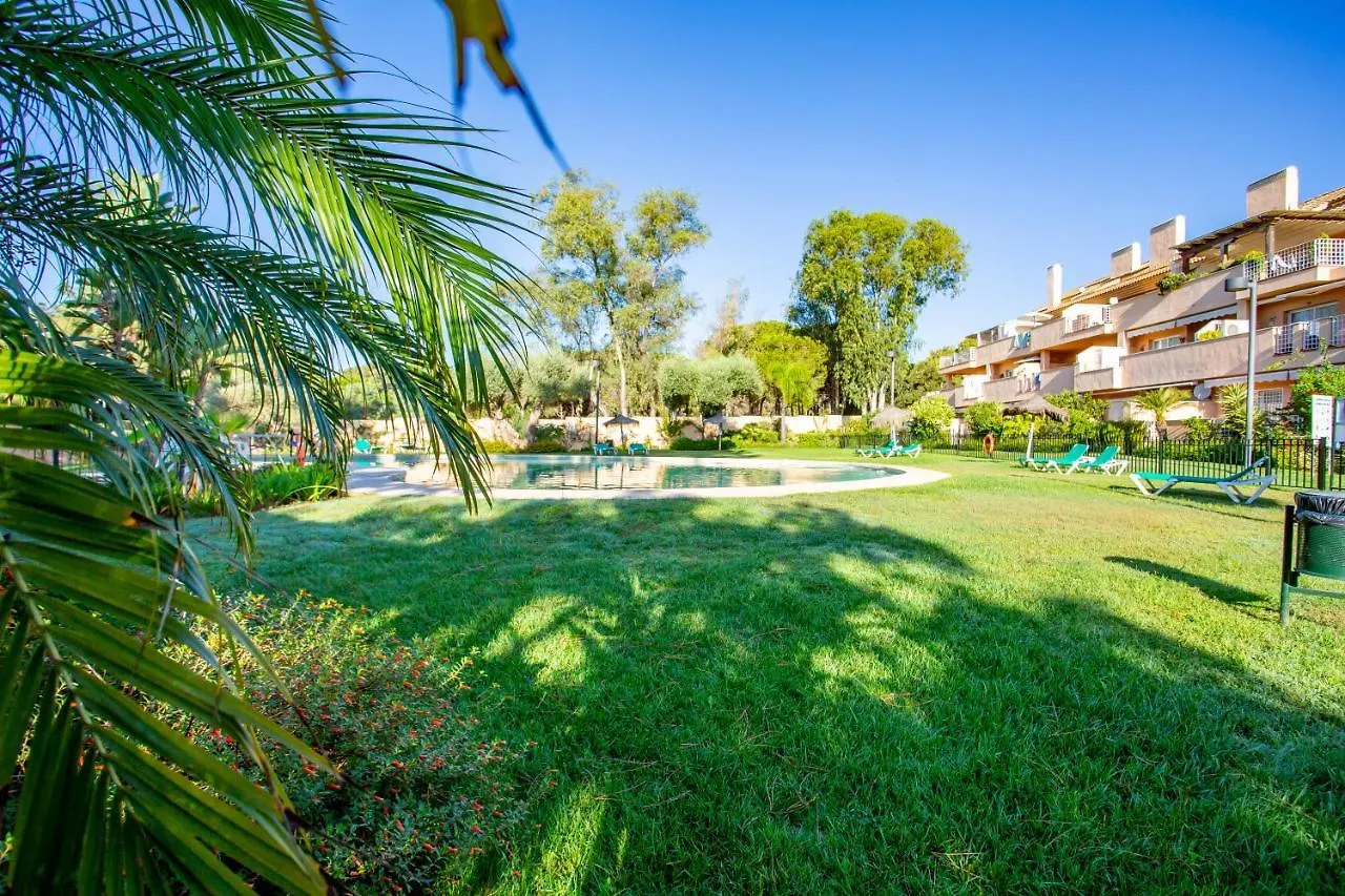 Beautiful Apartment With Big Terrace And Access To 3 Pools Elviria Marbella