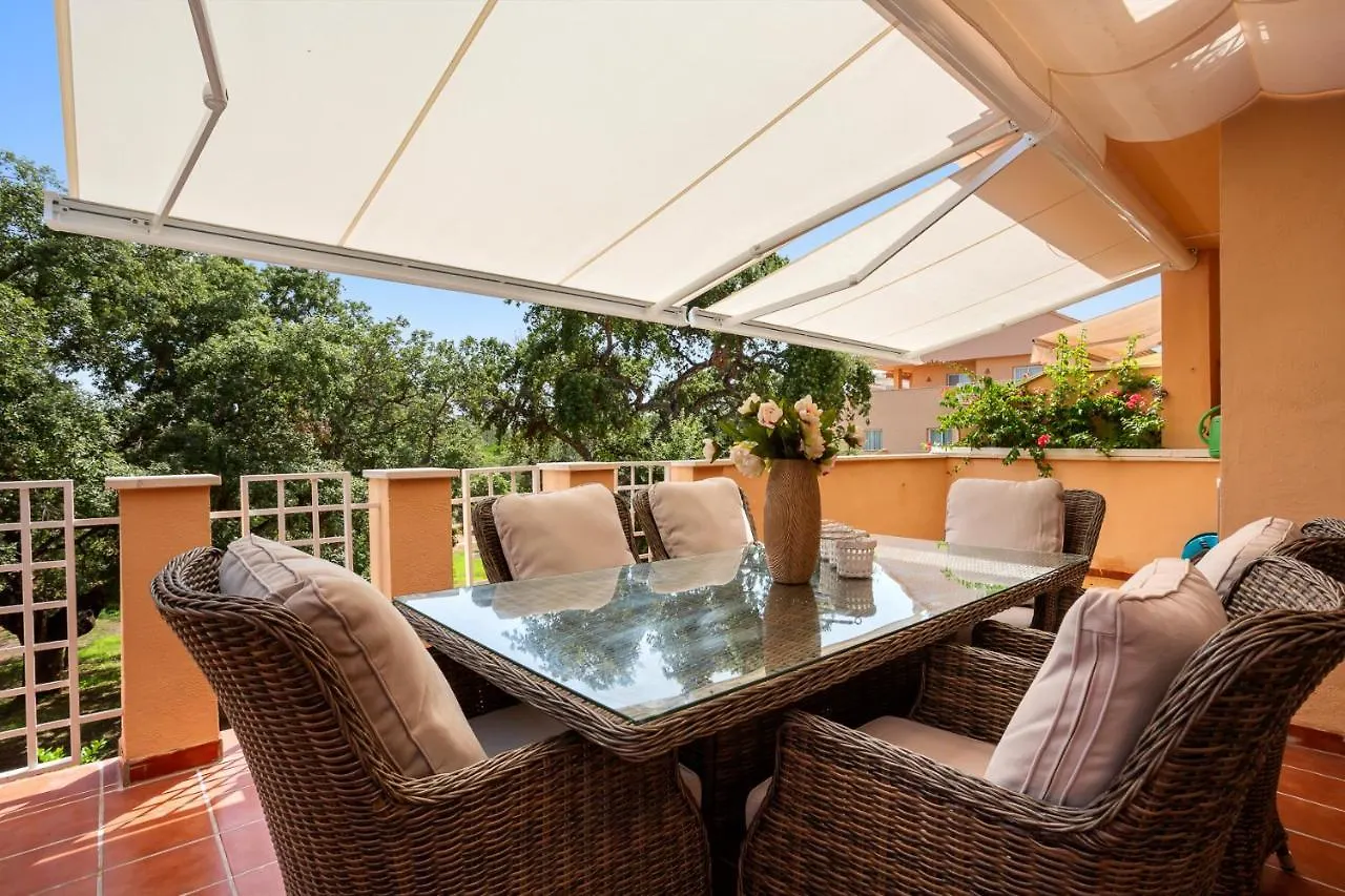 Beautiful Apartment With Big Terrace And Access To 3 Pools Elviria Marbella