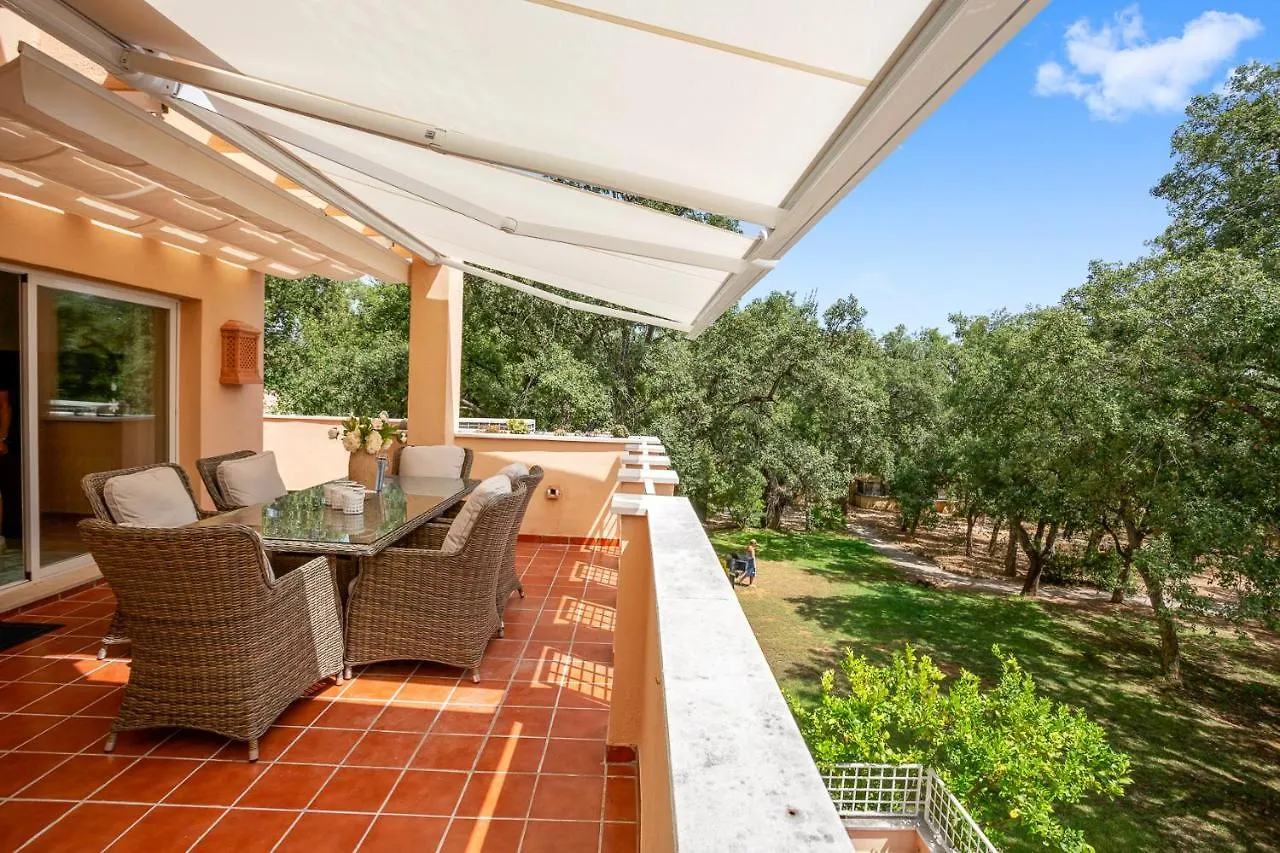 Beautiful Apartment With Big Terrace And Access To 3 Pools Elviria Marbella